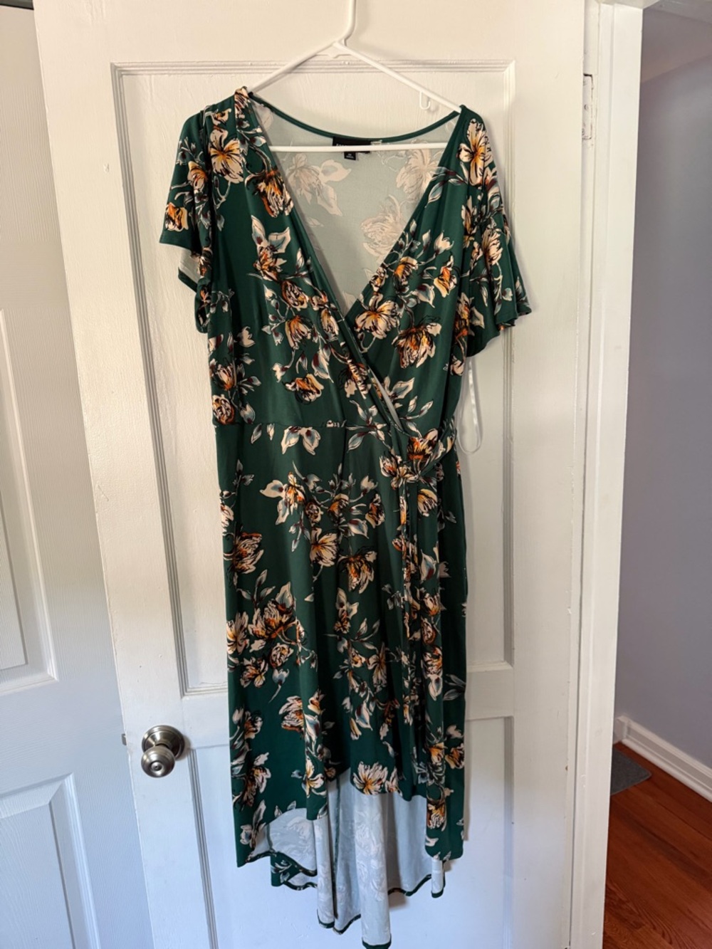 Fortune & Ivy Floral Wrap Midi Dress in Deep Green